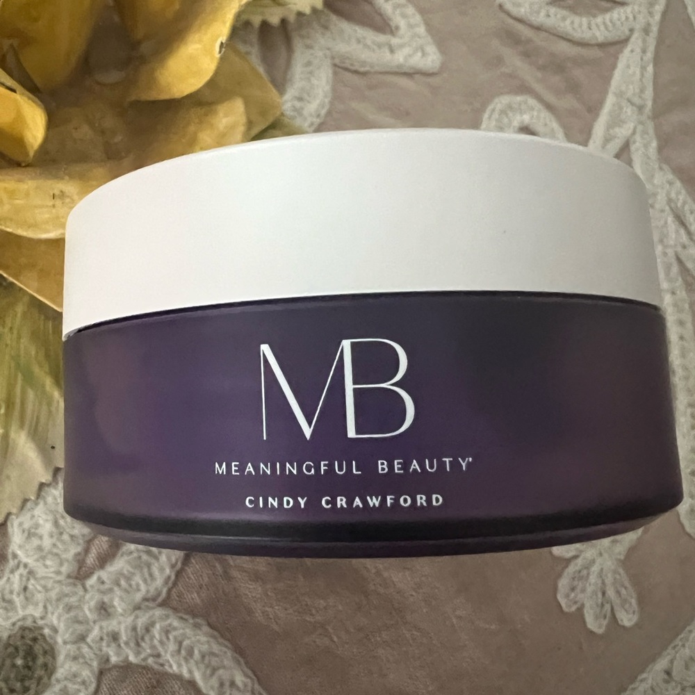 MB meaningful beauty  Cindy Crawford revive brighten eye mask 30 applications